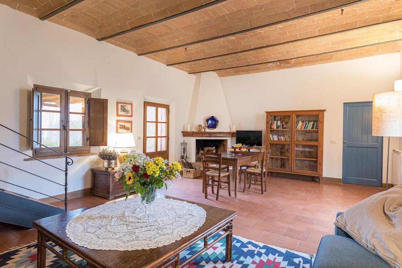 Villa Agriturismo Tenuta La Campana Asciano Exterior photo
